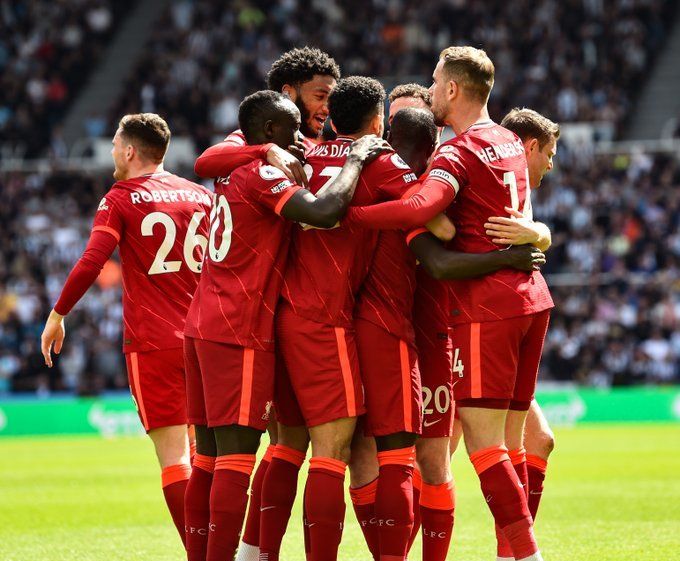 西亚卡姆巅峰对决，哈兰德与70激战DWG分钟，绝杀胜负难料！的简单介绍