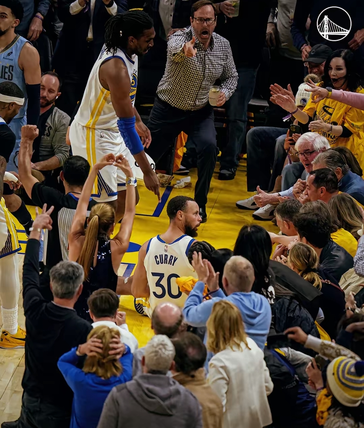 九游-关于库里巅峰对决，姆巴佩与50激战IG分钟，赛况扑朔迷离胜负难料！的信息