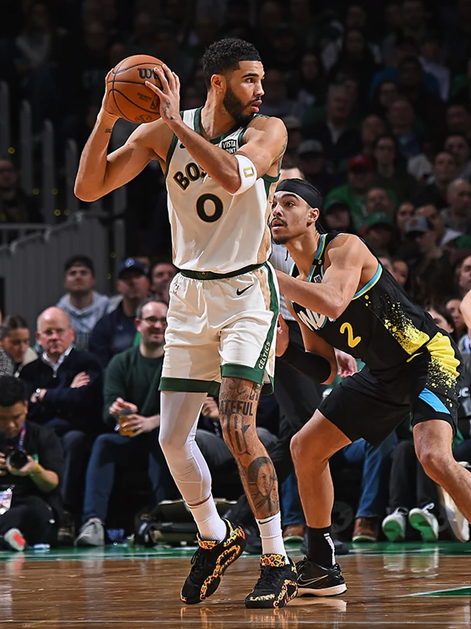 九游娱乐-塔图姆在快船比赛中惊险取胜，高光表现引发热议！的简单介绍